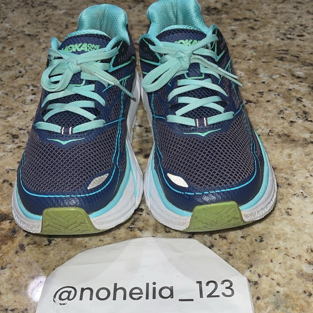 Hoka One One Clifton 3
